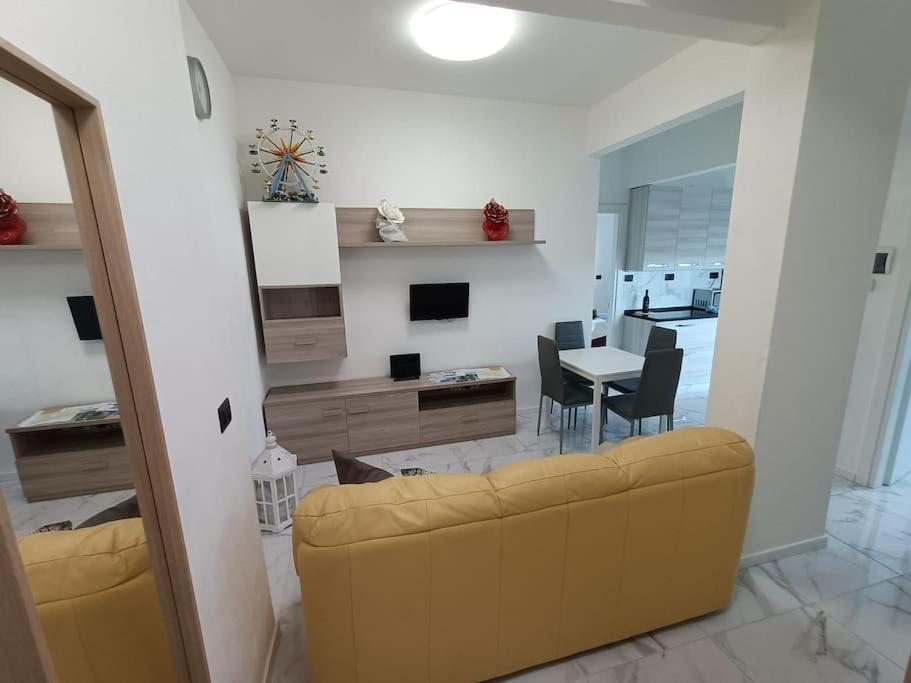 La Casa Di Lila - Appartamento Con Ingresso Indipendente E Spazio Esterno ラッパロ エクステリア 写真